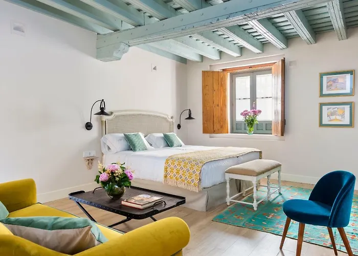 Palacio Bucarelli Aparthotel